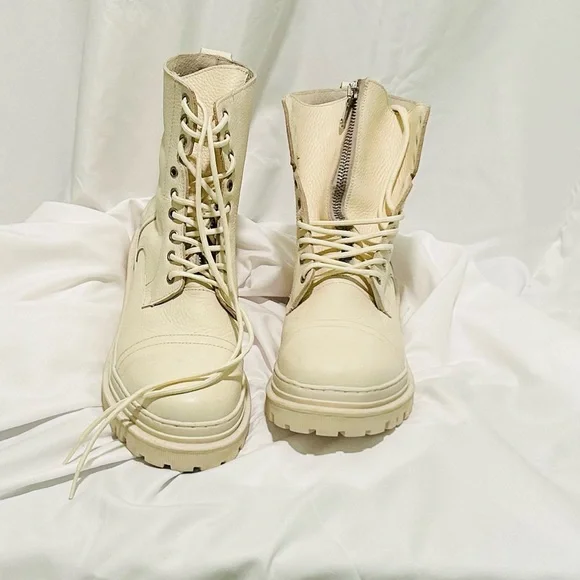 Sz 12 Steve Madden 'The Guard Boot' Cream - Picture 7 of 16